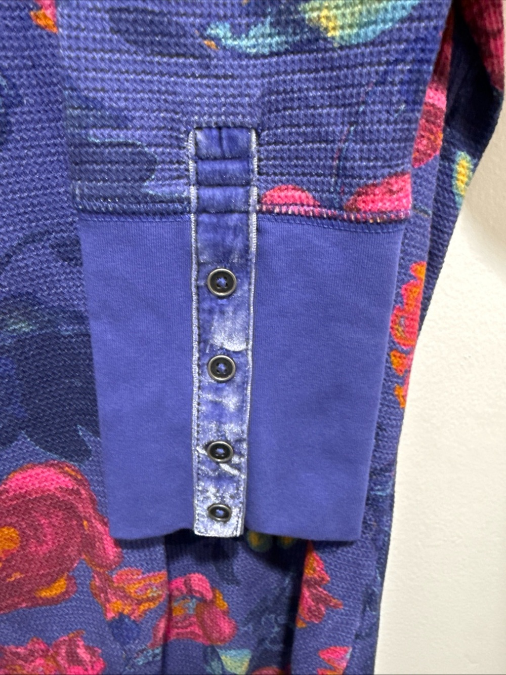 Sundance Melanie Blooms Thermal Top Women's L Purple Floral Waffle Knit Shirt - Picture 3 of 6